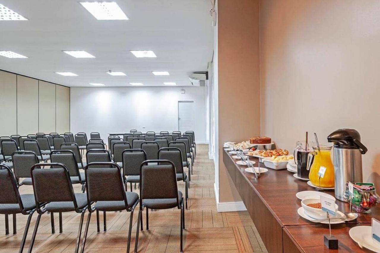 Tri Hotel 3*