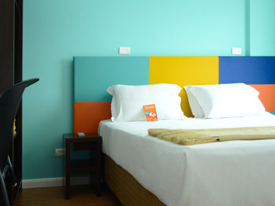 Hotel Tri 3*