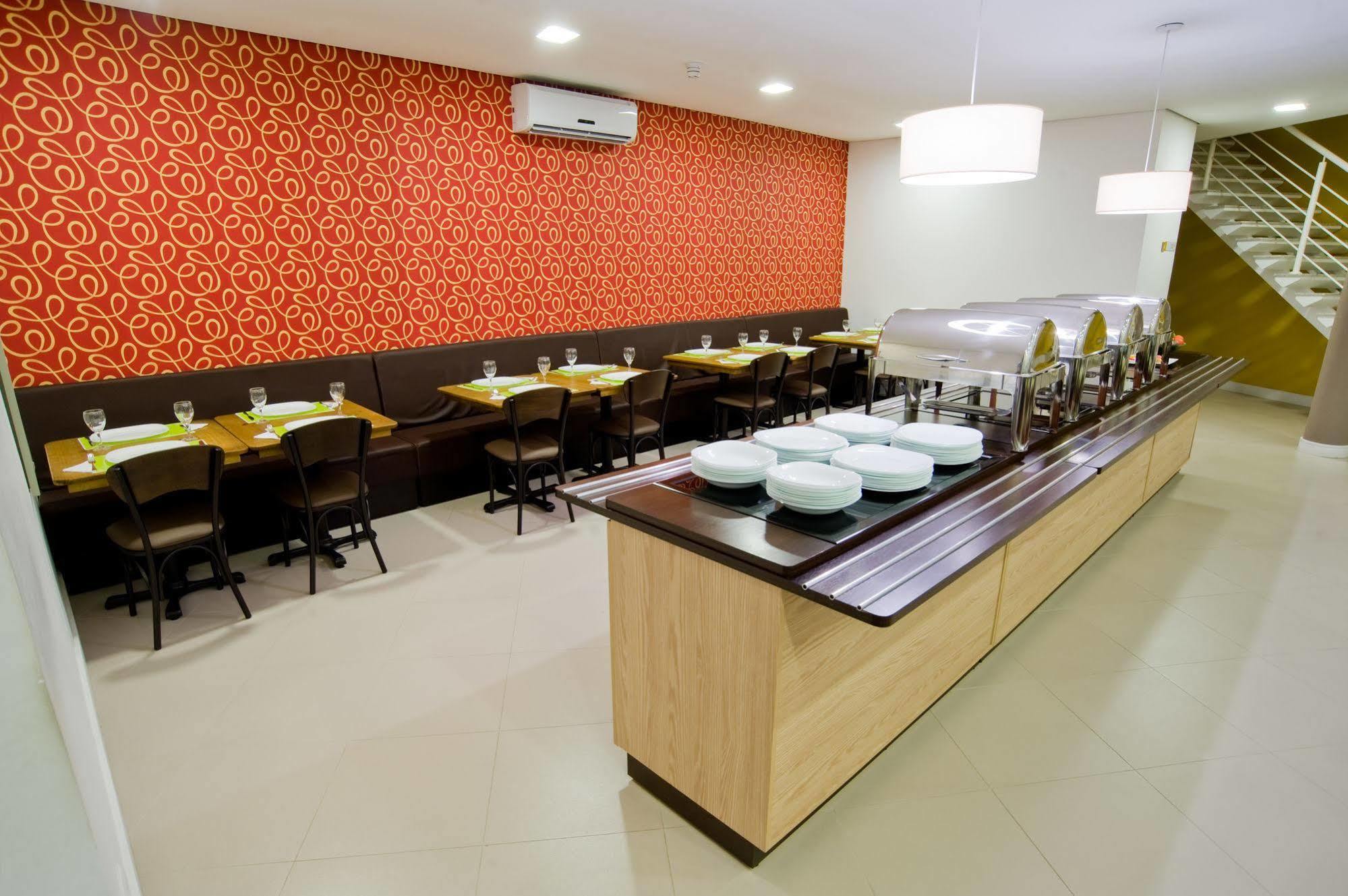 Tri Hotel