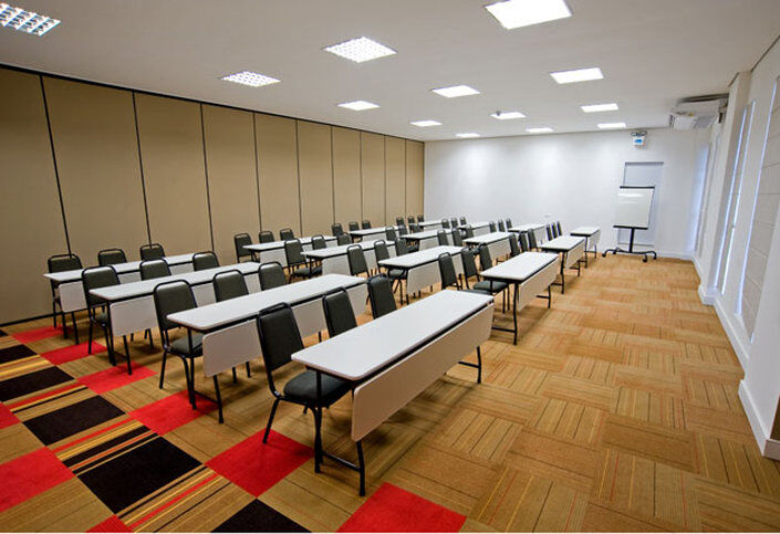 Tri Hotel